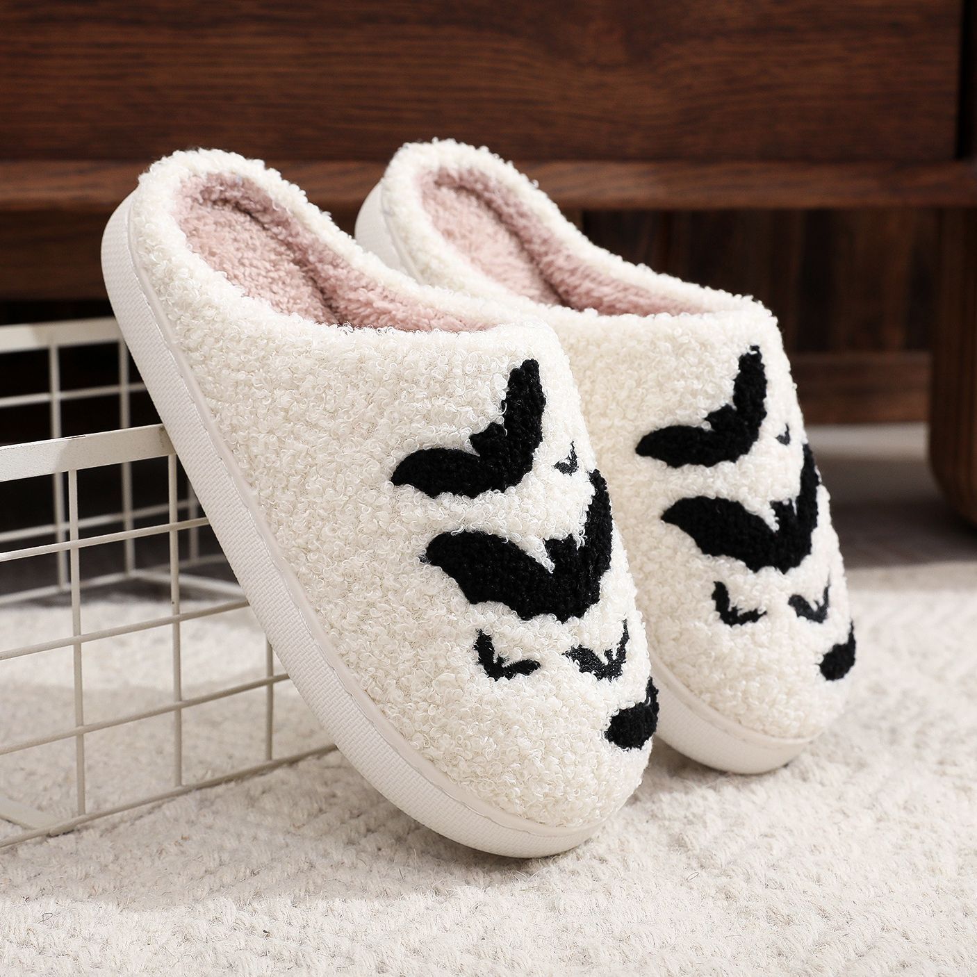 Funny Bat Slippers Halloween Pumpkin Flat Indoor Shoes for Women Men Soft Plush Comfortable Horror Fashion Halloween Gift