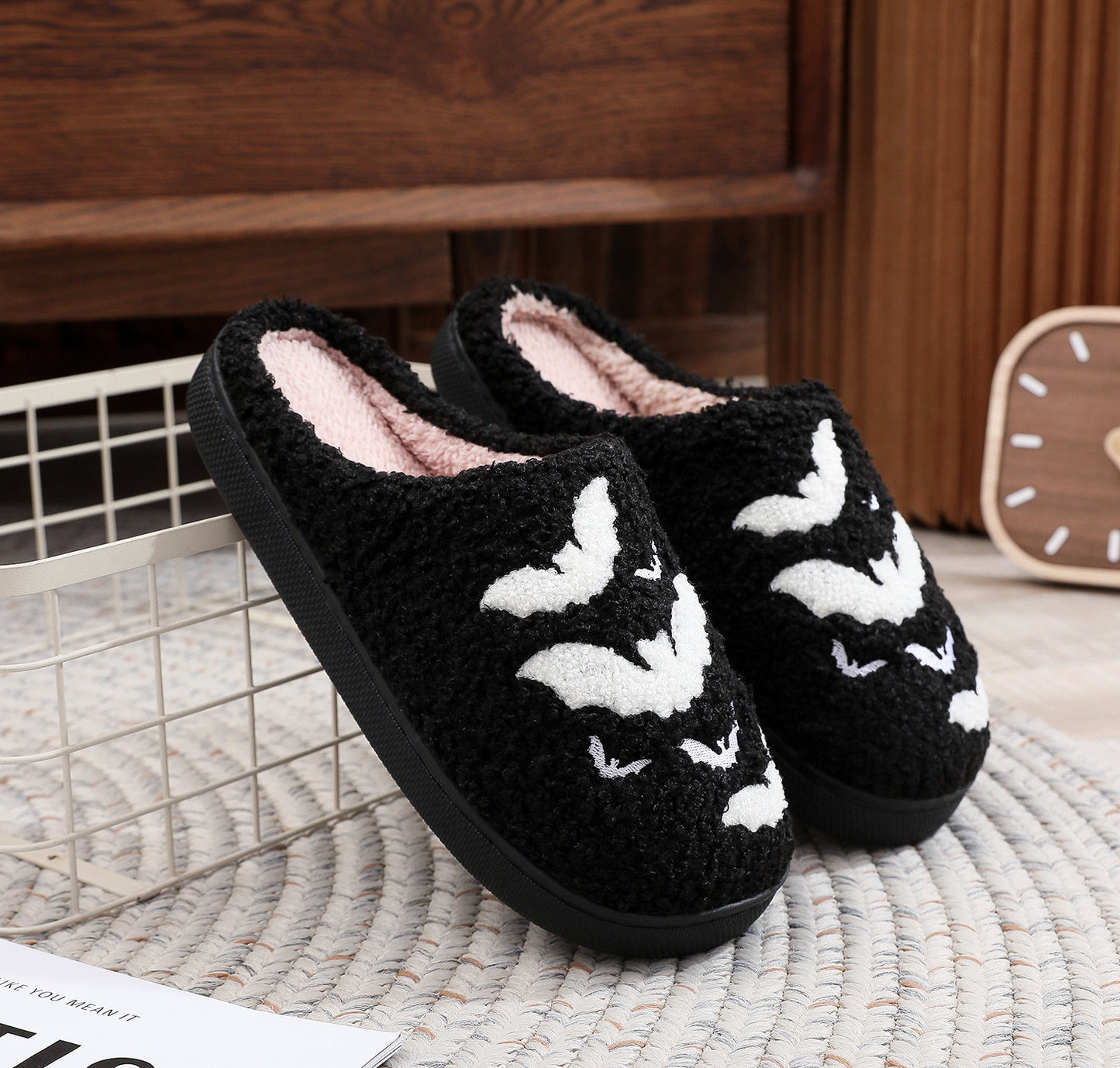 Funny Bat Slippers Halloween Pumpkin Flat Indoor Shoes for Women Men Soft Plush Comfortable Horror Fashion Halloween Gift